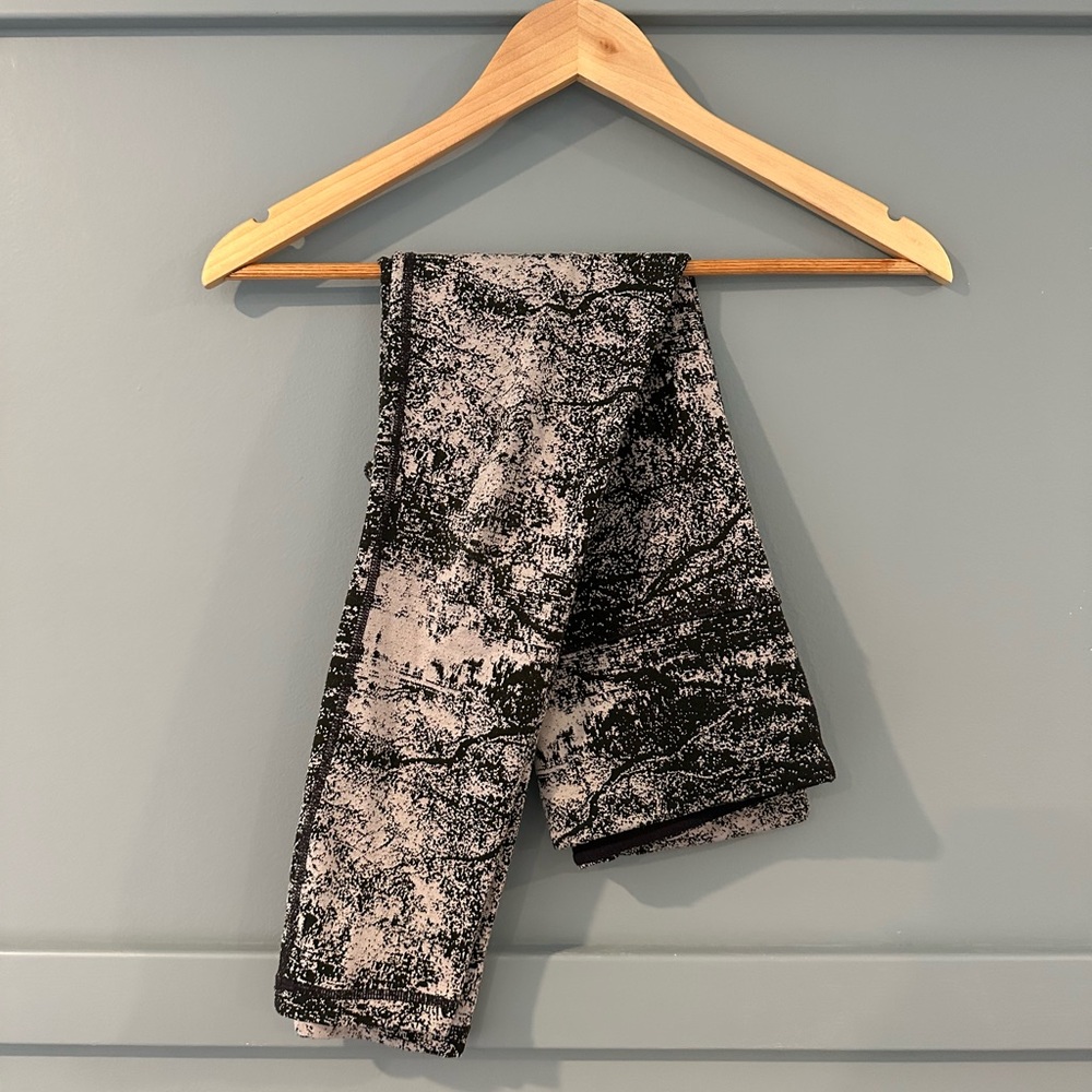 Athleta cropped leggings